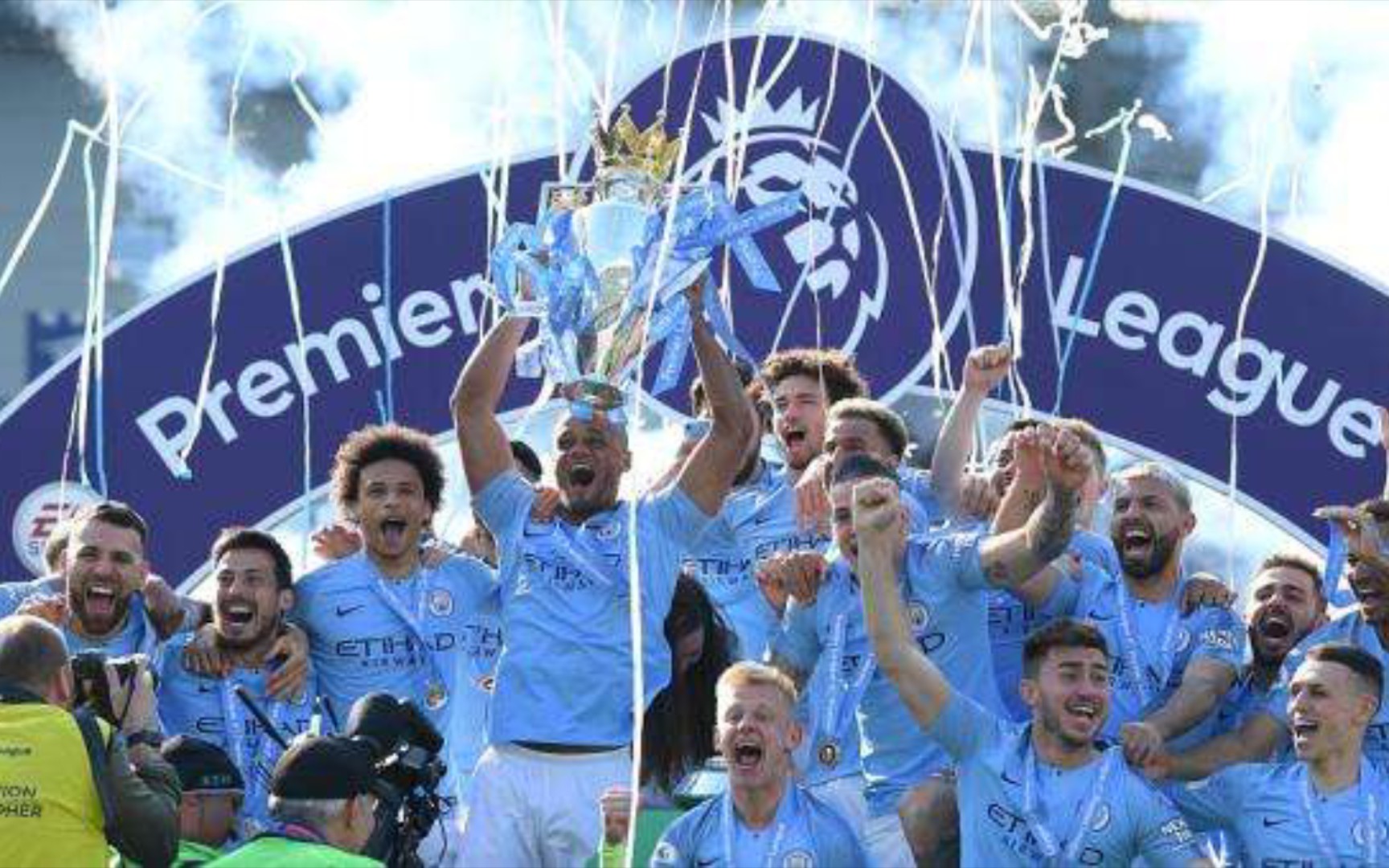 萨青训这一 萨青训这一